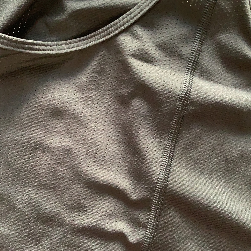 Under Armour Racer Back Tank - Picture 8 of 8